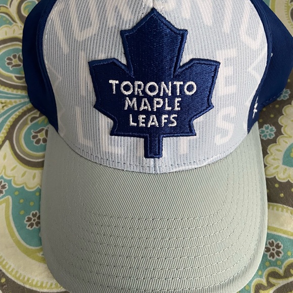 Toronto Maple Leafs - made by Reebok baseball hat - Picture 1 of 3